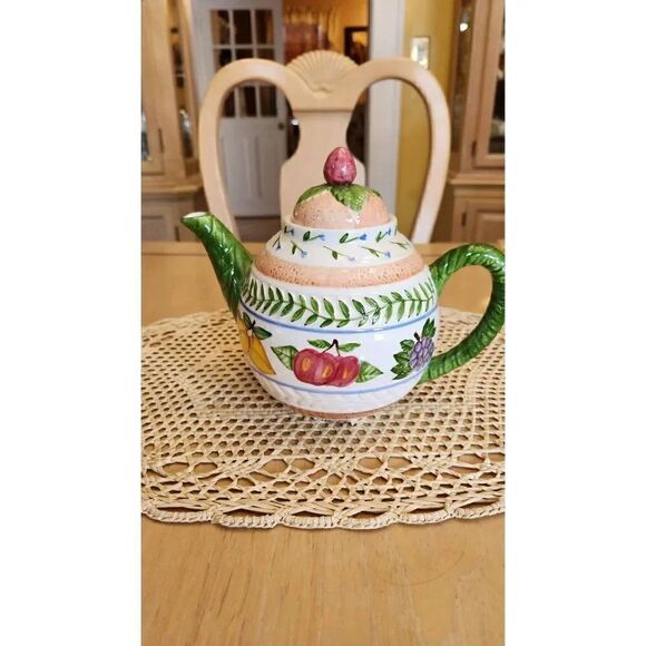 Vintage Fresh n fruity Tea pot - Picture 1 of 6